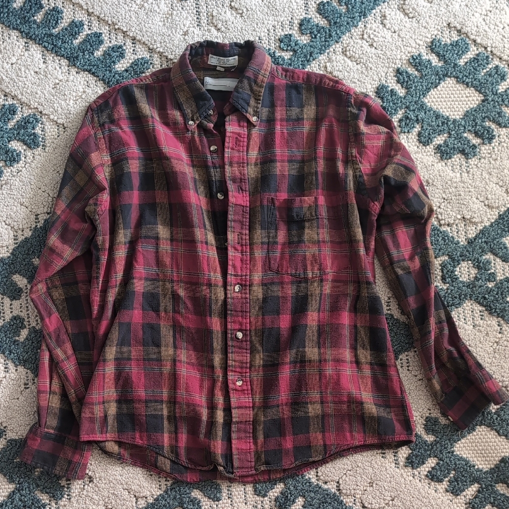 Plaid Button-Up Shirt